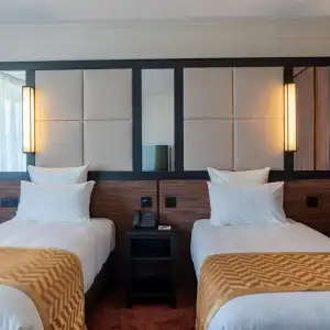 Nash Suites Airport - 27