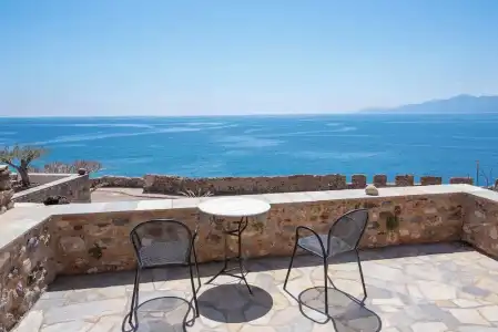 Goulas Traditional Guesthouse - 51