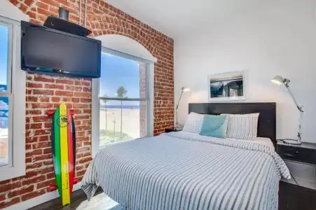 Venice Breeze Suites - 50