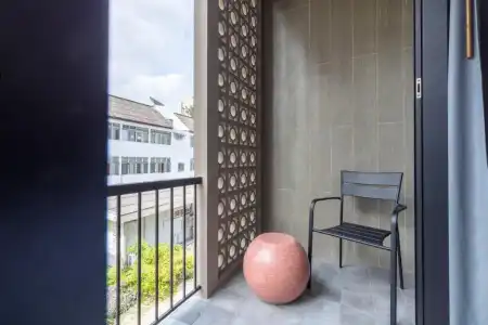 Reno Bangkok - 7