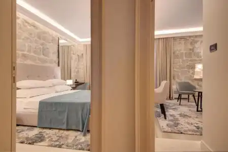 Heritage Leon Coronato - 65