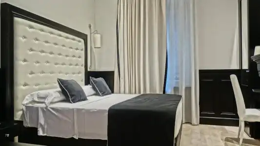 Vaticano Royal Suite - 16