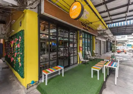 Tiger Lily Hostel - 13