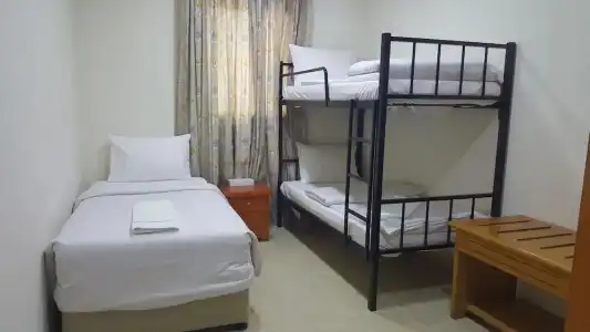 Dubai Youth Hostel - 17