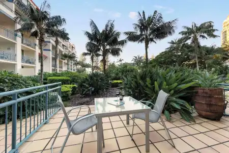 Oaks Gold Coast Calypso Plaza Suites - 59