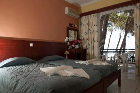 Castello Beach - 11