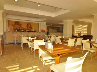 Golden Star Otel - 16