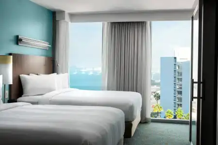 Springhill Suites San Diego Downtown/Bayfront - 24