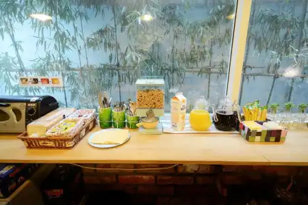 Sunny Hill Guesthouse Hongdae - 11
