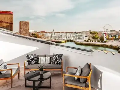 Maisons du Monde Hôtel & Suites - La Rochelle Vieux Port - 142