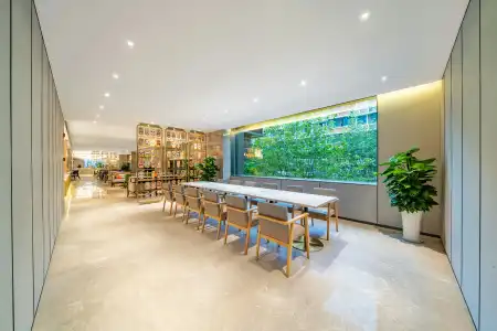 Hilton Garden Inn Chengdu Kuanzhai Alley - 10
