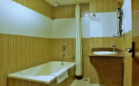 Trekkers Inn - 7