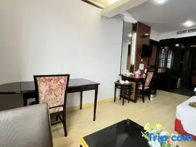 BP Grand Tower - 54