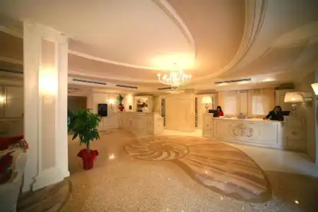 Palace - 1