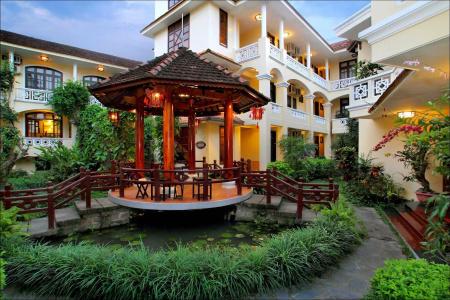 Lantern Boutique Hoi An - 24
