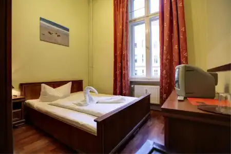 Pension Bernstein am Kurfürstendamm - 11
