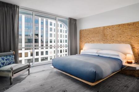 The Line Austin - 99