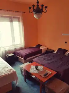 Attila Budapest - 30