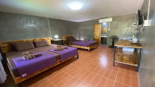 Moonshine Resort Chumphon - 39