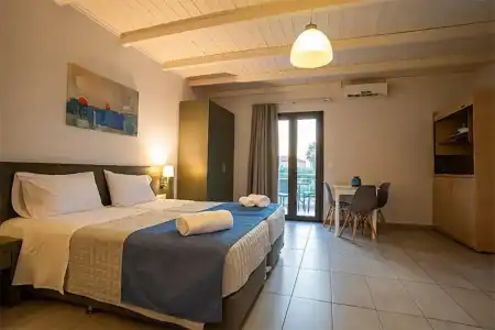 Ledra Maleme - 102