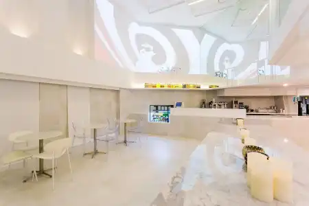 H Avenue Idae Shinchon - 24