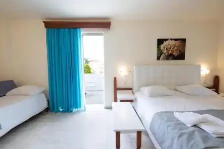 Chrispy Waterpark Resort - 101