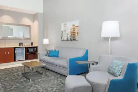Courtyard by Marriott Pittsburgh Downtown - 55