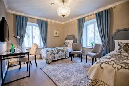 Keila-Joa Schloss Fall - 47