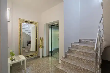 Montelux Apartments - 54