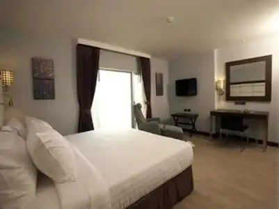 Sukhumvit Suites - 76