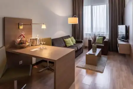 Ramada Encore by Wyndham Kyiv - 23