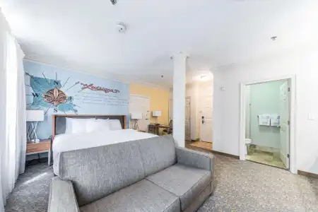 Spark by Hilton Lafayette South - 2