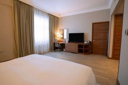 Hilton Garden Inn Dubai Al Muraqabat - Deira - 32