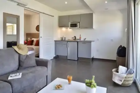 Hôtel Sampiero - 64