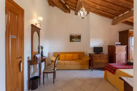Casafrassi Wine Resort - 3