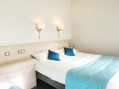 Logis Hostellerie de Bretonnire - 1