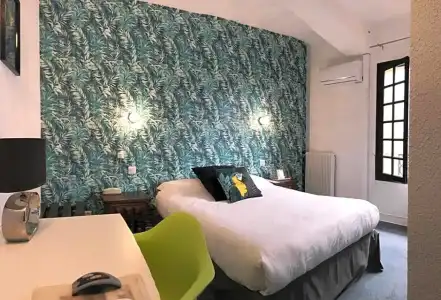 Hôtel de La Loge - 25
