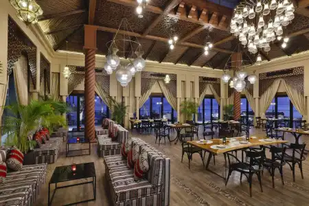 Anantara World Islands Resort - 29