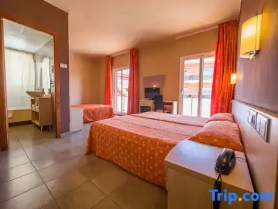 Tossa Beach-Center - 52