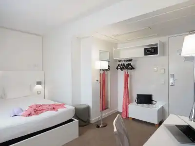 ibis Styles Menton Centre - 99