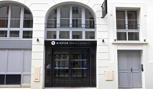 Niepce Paris, Curio Collection by Hilton - 0