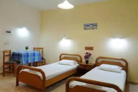Nikos 2 Studios & Apartments - 35