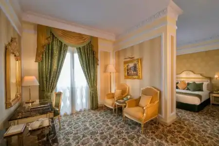Royal Rose Abu Dhabi - 13