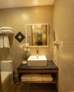 Weston Suites & - 50