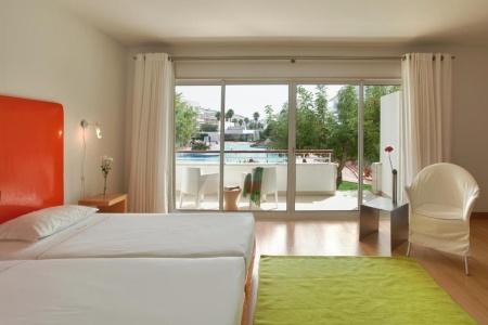 Marina Club I - 320