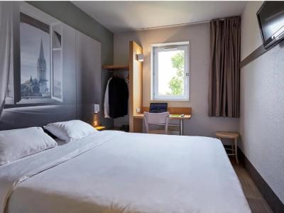 B&B Caen Mémorial - 31