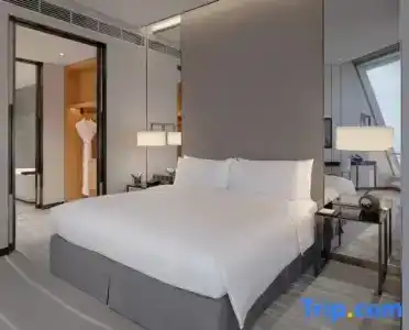 Niccolo Suzhou - 102