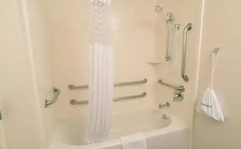 Hampton Inn Springfield-South - 9