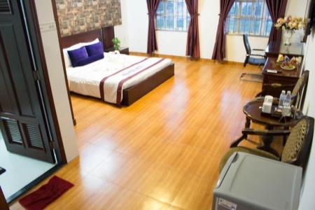 Hoa Phat & Apartment - 84