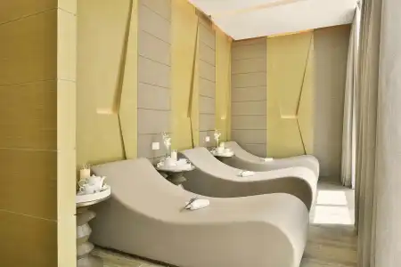 Hilton Bahrain - 8